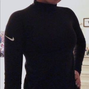 Nike Long Sleeve Thermal Shirt